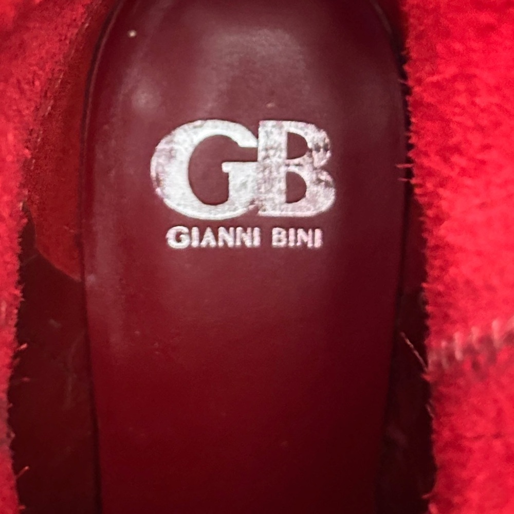 Gianni Bini red leather boots